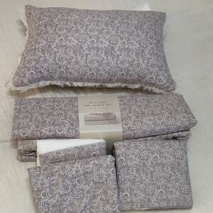 Block print Floral Patterned king sheet Bedding Set with pillow BNWT